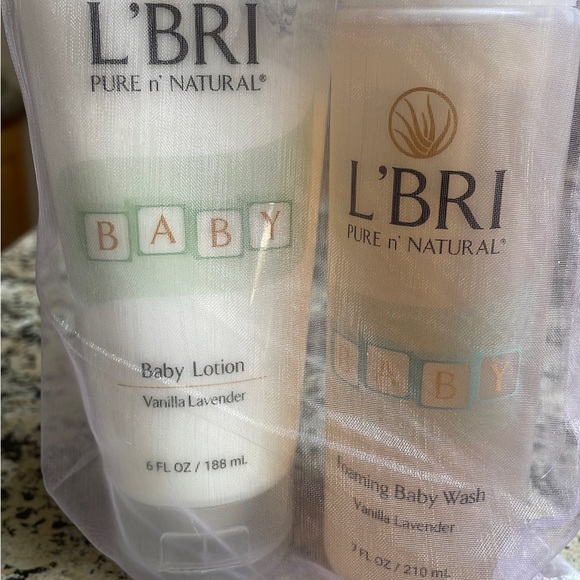 L’BRI pure and natural baby wash & lotion set - Picture 3 of 3